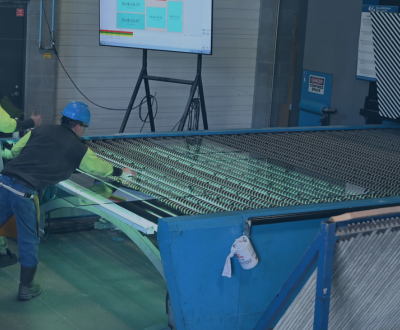 Glenny Glass Milford plant worker – explore careers in driving, production, and supervision.